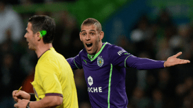 المغربي مصطفى حجي يشيد بسليماني.. ويتنبأ له بمستقبل زاهر