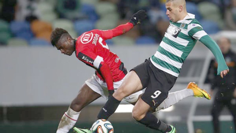 لايستر سيتي يرفع عرضه إلى 90 مليار سنتيم لضم سليماني