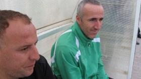 مناد يقرر الرحيل عن عين مليلة.. ونغيز الأقرب لخلافته