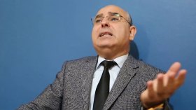 ننتظر ردود السلطة حول “شروط” نجاح الحوار