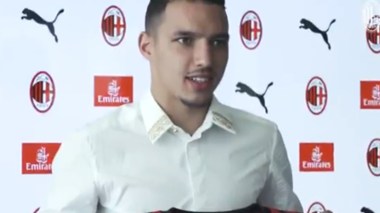 Bennacer évoluera officiellement sous le maillot de Milan AC