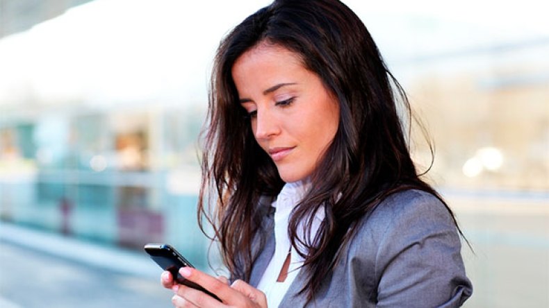 تطوير تقنية لاختبار الحمل والسكر عبر الهواتف الذكية