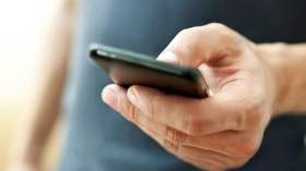 قريبا.. هاتفك جواز سفرك!