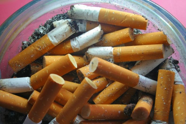 Algerians consume 26 billion cigarettes annually