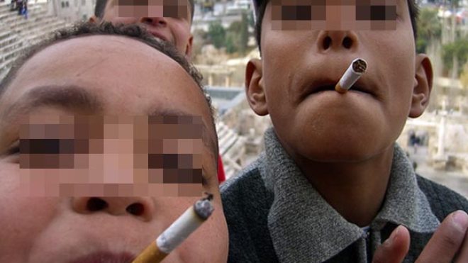 مليونا تلميذ يدخنون.. و800 ألف يستغلون في العمل