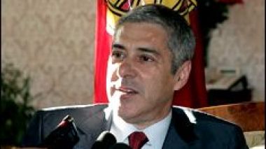 José Socrates à Alger: l'Algérie, une priorité pour le Portugal