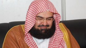 إمام الحرم المكي الشيخ السديس يساند الانقلابيين في مصر