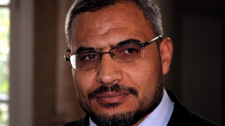 “اليساريون المعادون للإسلام يسعون لانقلاب مدني على الشرعية”