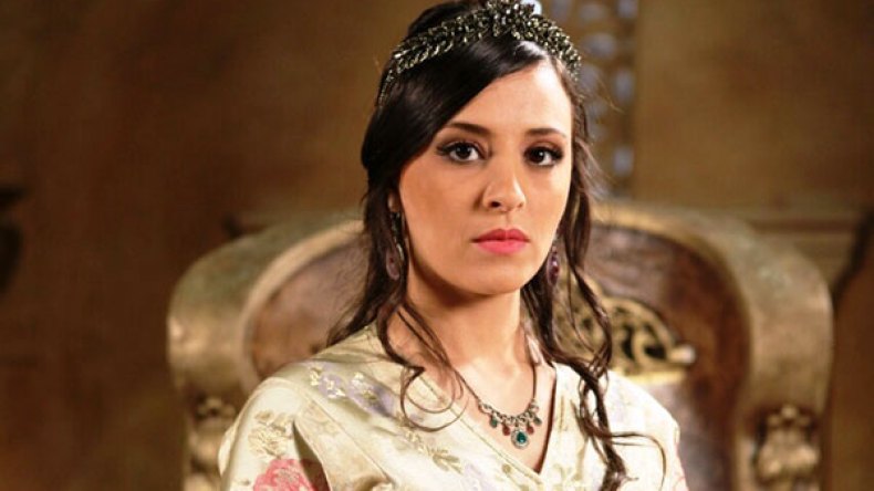 سهيلة معلّم وجمال سليمان في مسلسل”الحرملك”