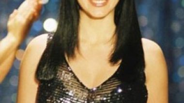 Solaf Fawkhirji against smoking campaigns