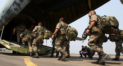 Mali: de 4000 soldats français à 2000 en juillet et 1000 fin 2013