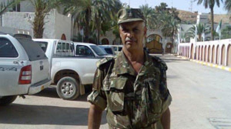 أفراد قوات الأمن والجيش انتخبوا وأمنّوا الانتخابات