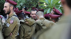 إسرائيل: طرد 43 جنديا رفضوا التنصت على الفلسطينيين