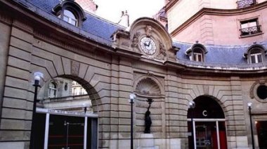 France: manifestation des sans-papiers à Solférino