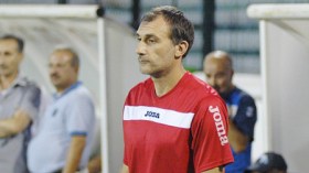 إدارة الحمراوة تجدد الثقة في سوليناس مؤقتا