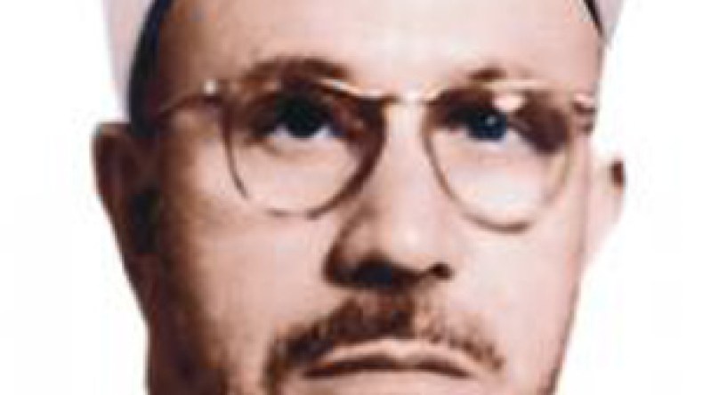 مختل قتل والدي بعد درس صلاة العصر