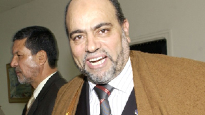 عيب أن نحرم من الصلاة وسماع الآذان في إقامة الدولة بموريتي