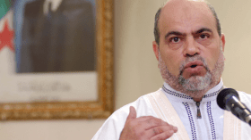 أبو جرة سلطاني يريد أن يكون بطلا سينمائيا !!