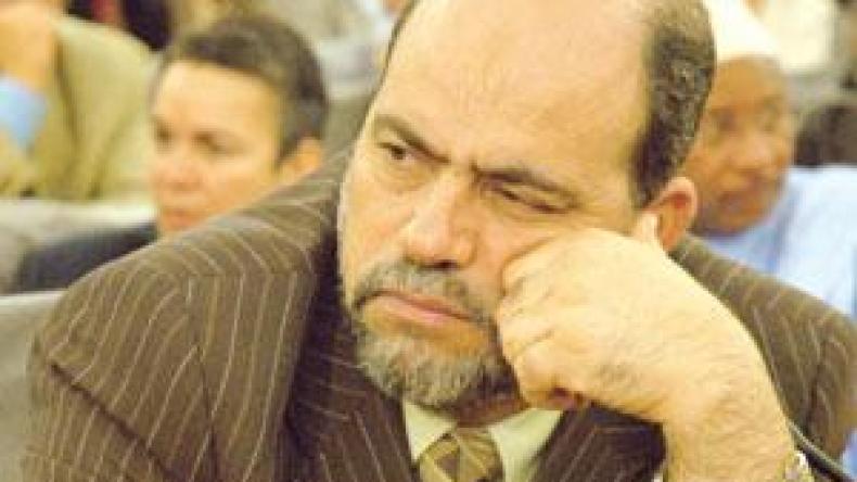 حمس تطالب برفع الأجر الأدنى إلى مليوني سنتيم