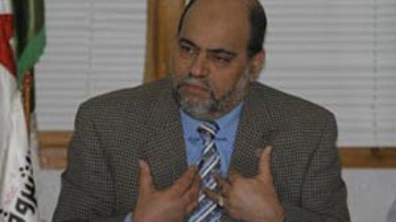 أبوجرة يفعّل لجنة الانضباط لتقليم أظافر معارضيه