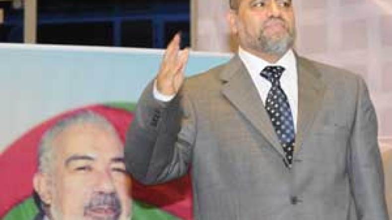 ‮”‬لولا‮ ‬شفاعتي‮ ‬لدى‮ ‬المؤتمرين‮ ‬لأسقطوا‮ ‬هيئة‮ ‬المؤسسين‮”‬