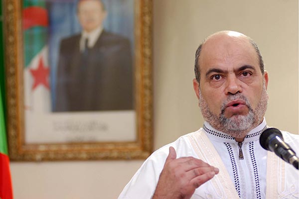 Soltani: “J’ignore le placement de l’argent de la Sécurité sociale à la banque Khalifa”