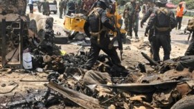 مقتل 10 أشخاص في تفجير سيارتين بالصومال