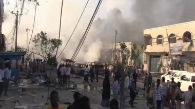 Une base US et un convoi militaire visés par un double attentat en Somalie