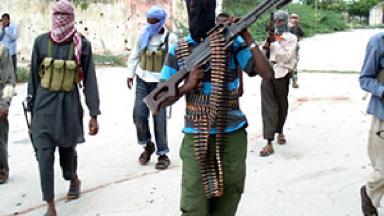 واشنطن تعترف بتقديم نحو 40 طنا من الأسلحة والذخيرة إلى الحكومة الصومالية