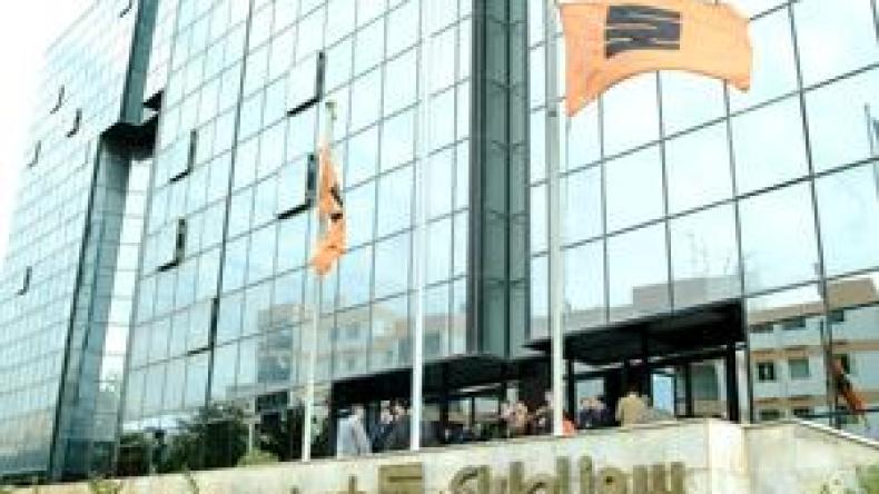 استدعاء مديرين بسوناطراك مجددا والأمن يحقق  في صفقات “نافتوغاز”