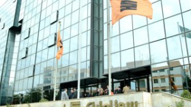 التحقيق مع محمد مزيان لن يوقف إبرام “سوناطراك” لعقود جديدة