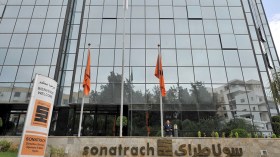 زيادات في أجور سوناطراك في احتفالات تأميم المحروقات