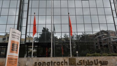 Le gouvernement prive Sonatrach de 200 “Toyota Station”