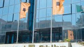 الجزائر تصدر100 ألف برميل نفط يوميا لفنزويلا لتخفيف خامها الثقيل