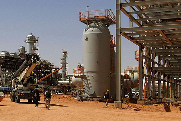 Security Services Investigate In Oil Companies Recruitment