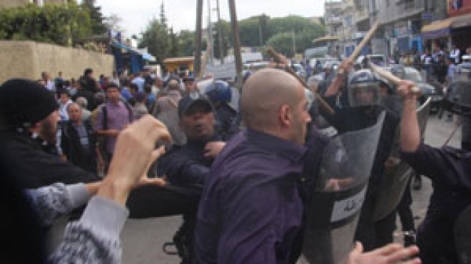 ‬‬مواجهات‭ ‬عنيفة‭ ‬بين‭ ‬الشرطة‭ ‬والسكان‭ ‬‬‬ببن‭ ‬عكنون‭