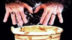 السجن النافذ لمشعوذ دنس القرآن الكريم إرضاء للجن