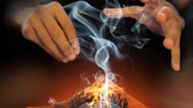 ضبط مشعوذتين تمارسان طقوس السحر والشعوذة