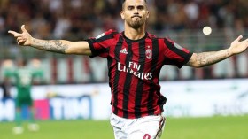 تشيلسي يستخدم الشرط الجزائي لإعادة لاعب ليفربول السابق إلى إنجلترا