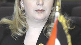 تونس: مذكرة توقيف دولية بحق سهى عرفات