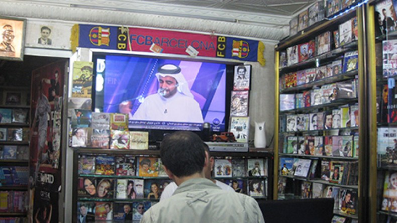 الامتحانات تتسبب في كساد سُوق الكاسيت والأسطوانات