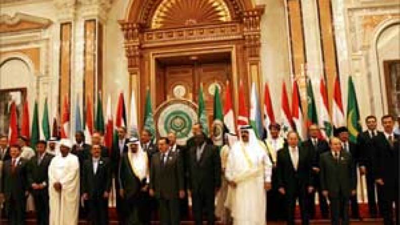 السعودية تتلقى الدعوة.. ولبنان ينتظر مجيء الرئيس