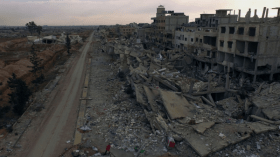 عصابة أشرار تتحكم في العالم