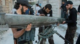 تجدد المعارك قرب مقرات عسكرية في حلب