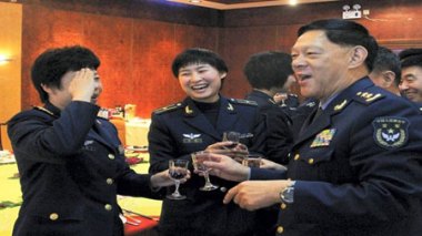 La Chine envoie samedi sa première femme dans l'espace