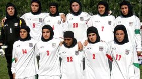 اللجنة الأولمبية الدولية تسمح للاعبات بارتداء الحجاب