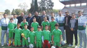 براعم جمعية ابن خلدون الرياضية بالعفرون‮ ‬يقاطعون مباراة فريق تل أبيب