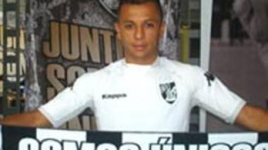 Algerian soccer player Kamel Ghiles coveted by Arsenal