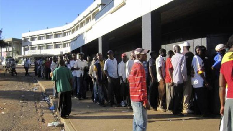 جمهور الكرة في مالاوي سيستأنس بذكريات الزمن الجميل للمذياع!