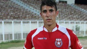 ‬بغداد بونجاح‮‮:‬ أنا في‮ ‬لياقة جيدة،‮ ‬أسجل الأهداف وألعب في‮ ‬بطولة جيدة ولا أفهم عدم استدعائي‮ ‬إلى الخضر